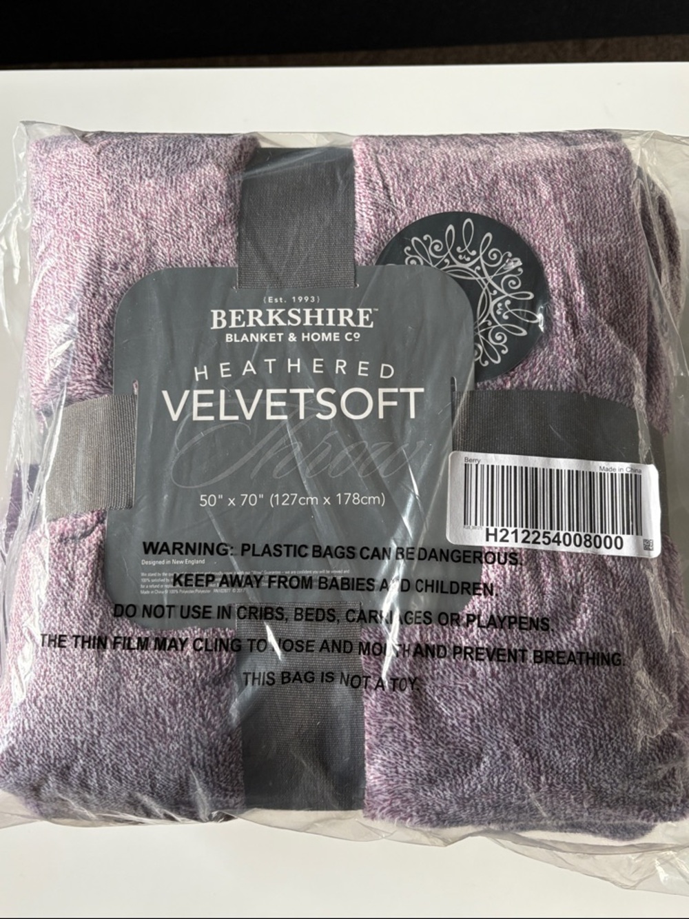 NWT 2-pk Berkshire Blanket & Home Co Heathered and Solid Berry VelvetSoft Throws